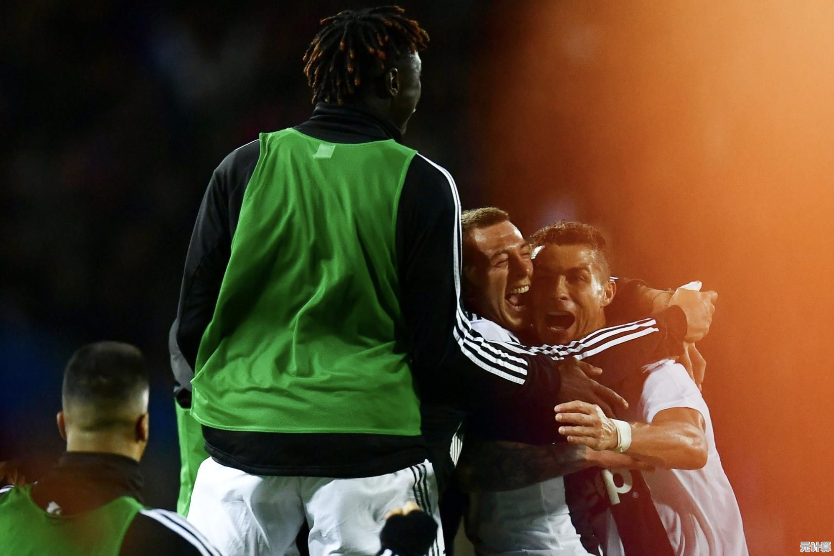 渴望经营建设与剧情探索并存的游戏?辛普森一家》满足你的所有期待! 渴望经营建设与剧情探索并存的游戏?辛普森一家》满足你的所有期待!