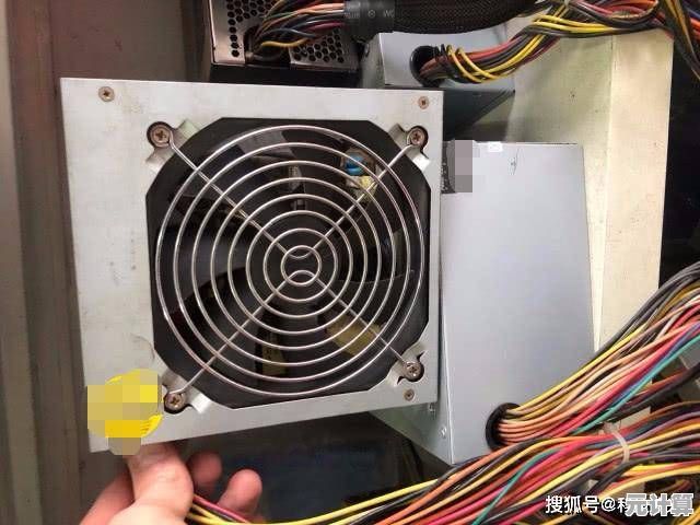 小鱼教您如何挑选合适的台式机电源功率,确保高效稳定运行 小鱼教您如何挑选合适的台式机电源功率,确保高效稳定运行