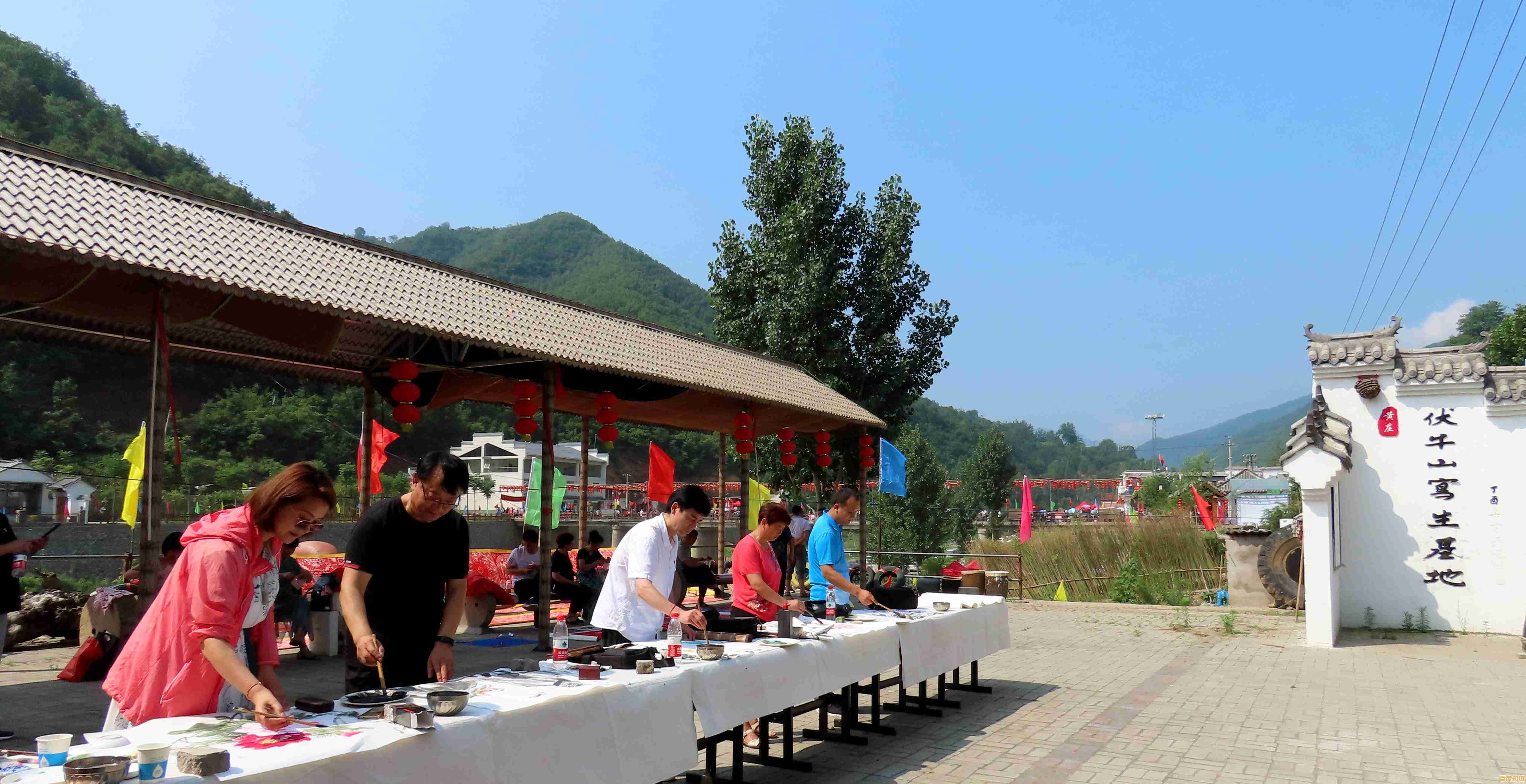 想体验温馨手绘生活？家庭趣事》满足你的小镇幻想！