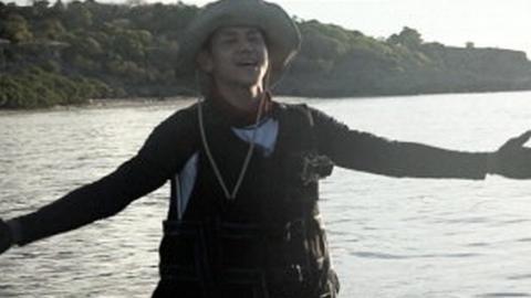 挑战生存极限！木筏求生》用一条木筏征服大海，你敢来试试吗？