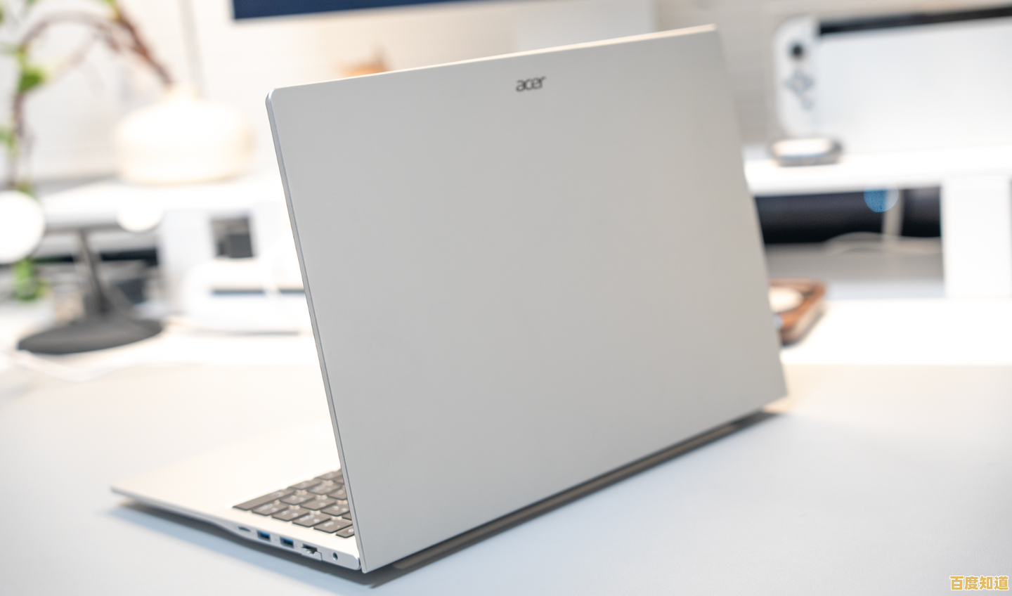宏碁高性能轻薄笔记本，为高效办公注入强劲动力与便携体验